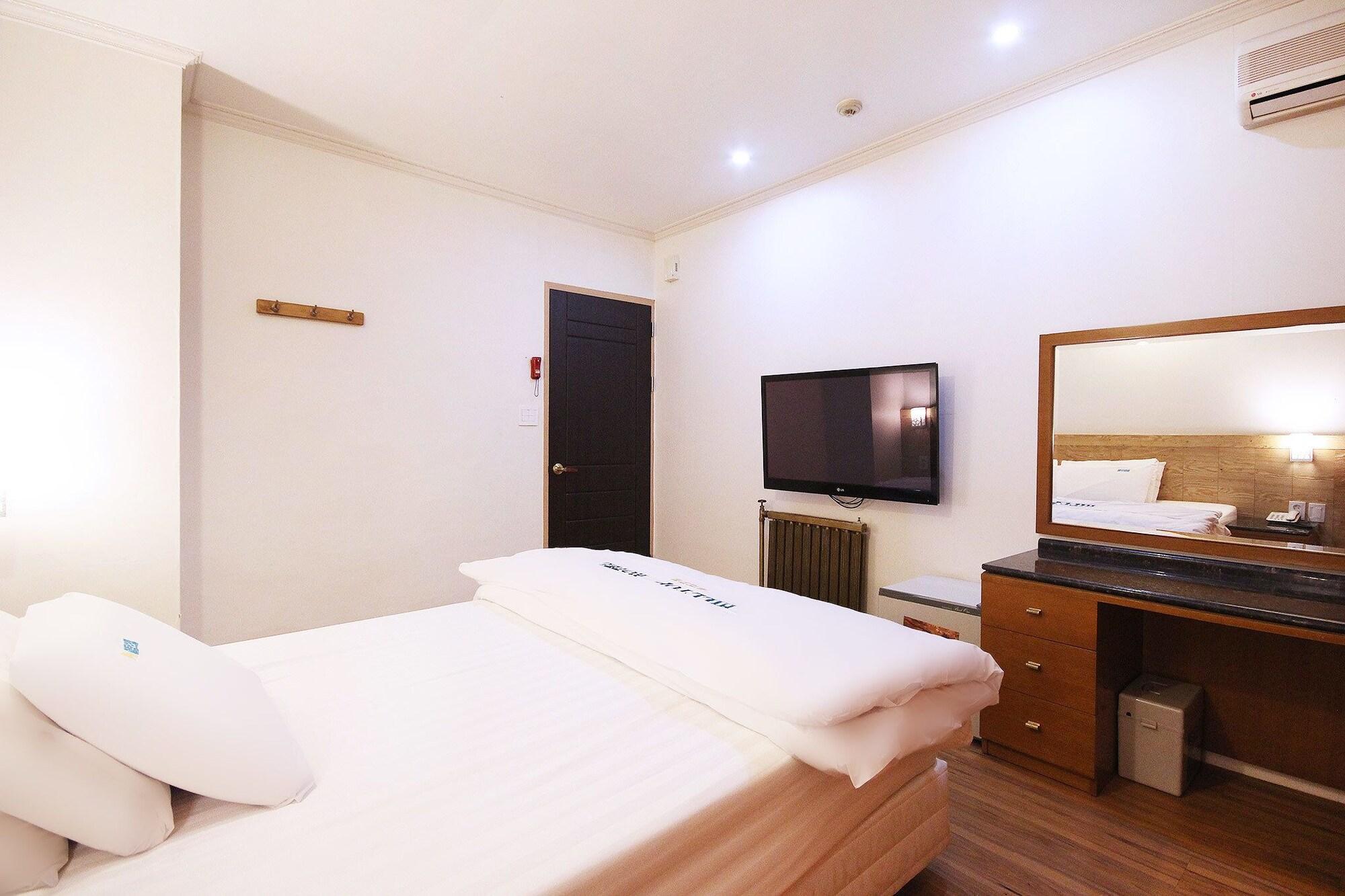 Daegu Hilltop Hotel Luaran gambar